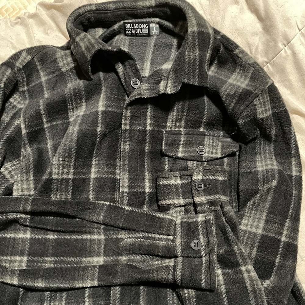 Billabong fleece button down